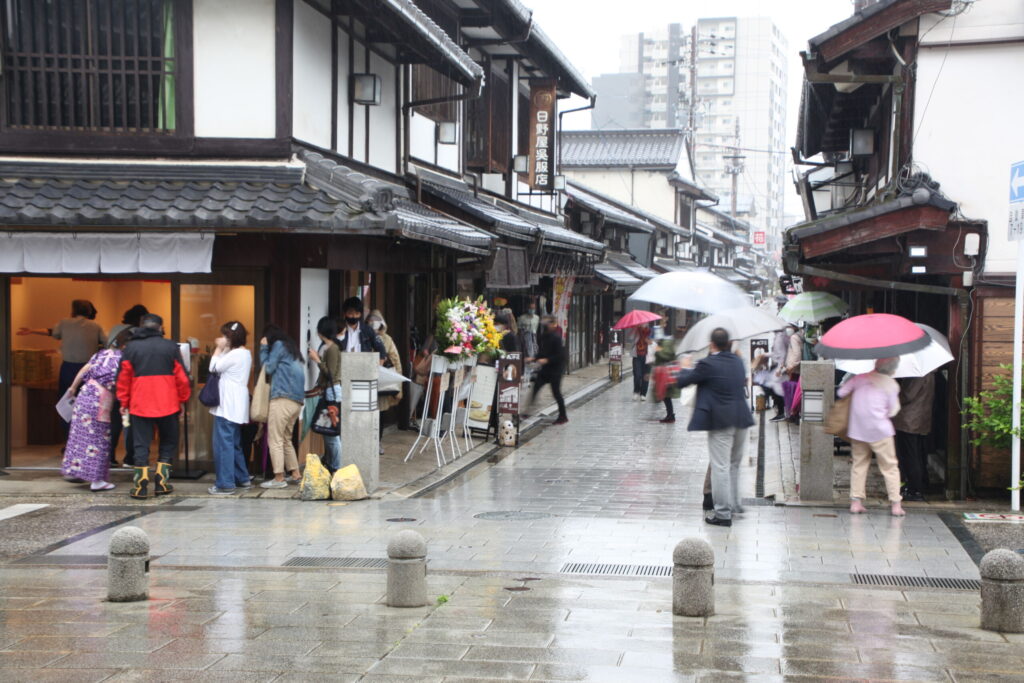 甘味処鎌倉　長浜大通寺店